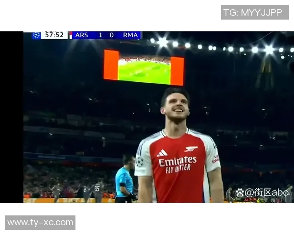 日本足球失误频频引发热议球迷对球队表现感到失望与无奈